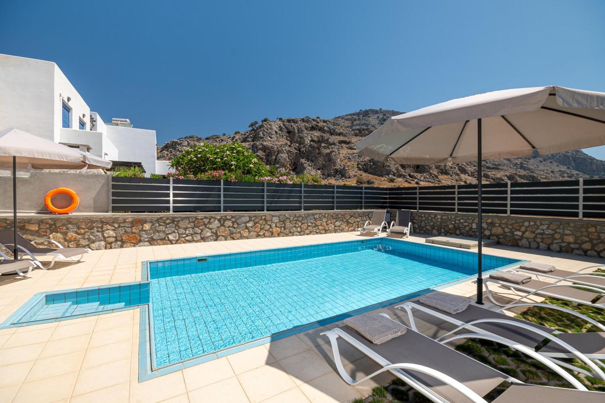 Villa Mariani II - In Lothiarika, Newly Renovated June 2024, Private Pool, Lindos 10 Min, Beach 120M Lardos Dış mekan fotoğraf